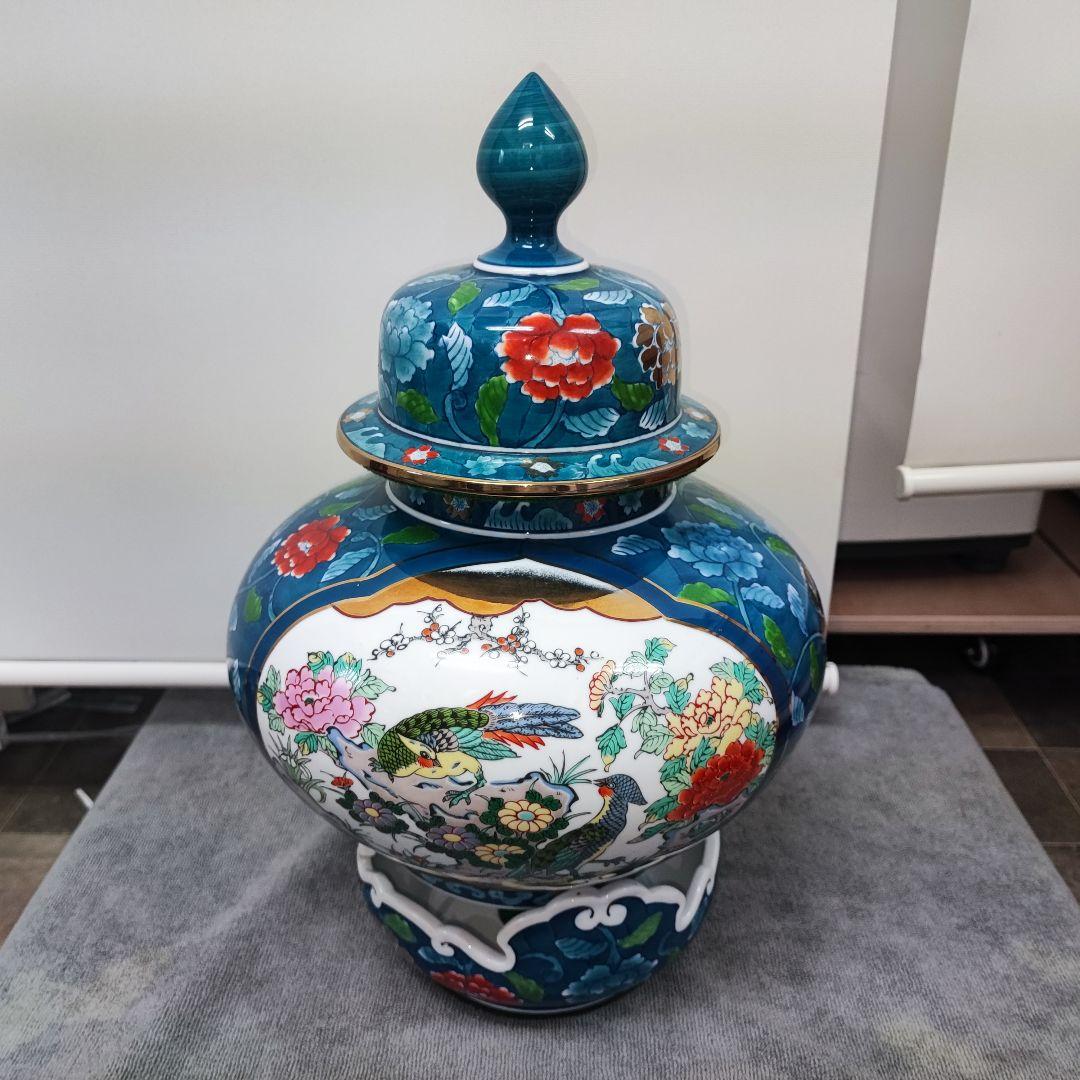 有田焼　金龍窯　博山作　壷　壺　幅奥行き約30cm　高さ約50cm 有田焼 金龍窯 博山作 壷 壺 幅奥行き約30cm 高さ約50cm