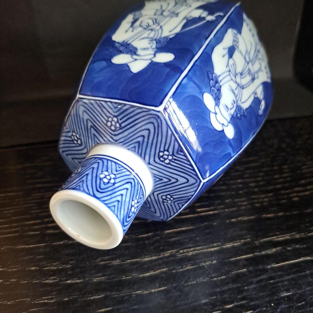 館林源右衛門　古伊万里　紅毛人物絵　オランダ人　洋酒瓶　六角瓶　共箱入