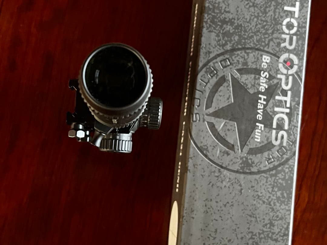 スコープVector Optics Forester 1-5x24 GenII