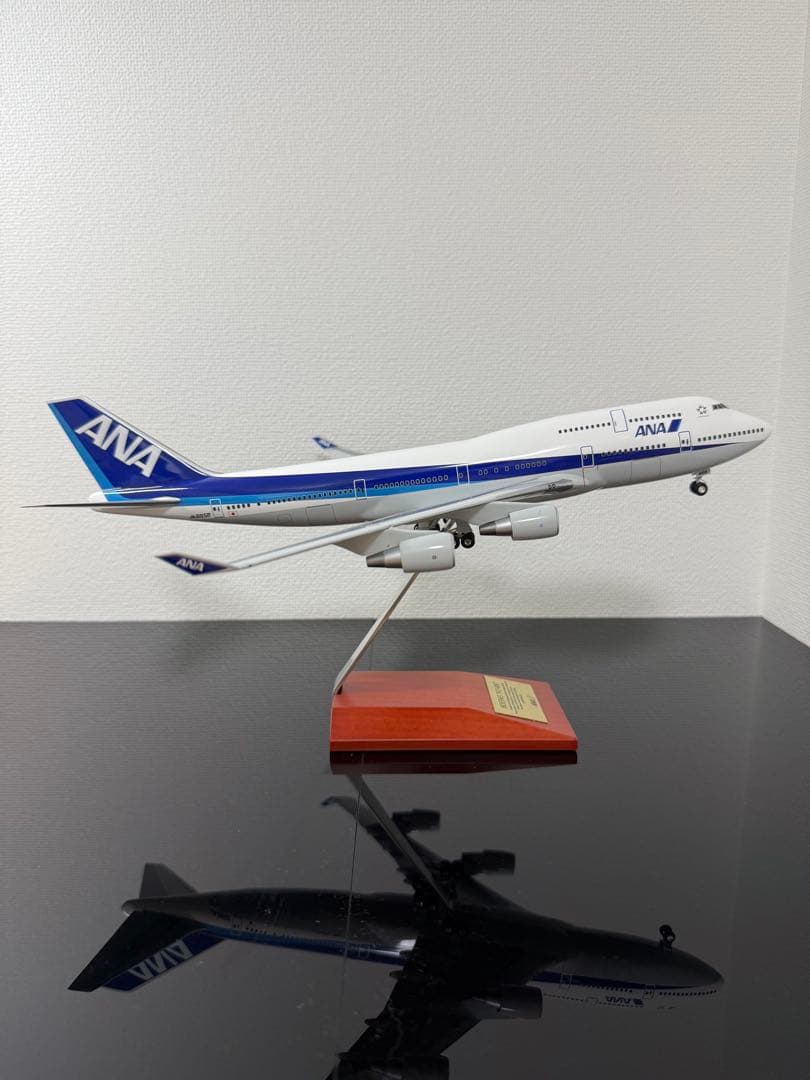 1/200 ANA B747-400 JA8958 WL付き ジャンボジェット