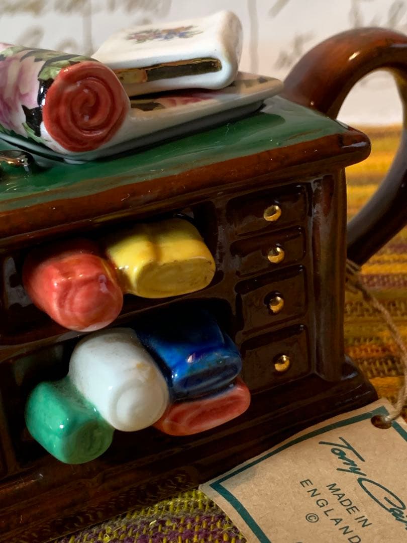 イギリス製 ビンテージのトニーカーターの可愛い服屋さんの手書きの