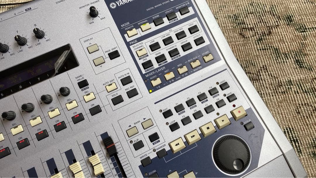 YAMAHA デジタルミキサー 01x インターフェース MIDI