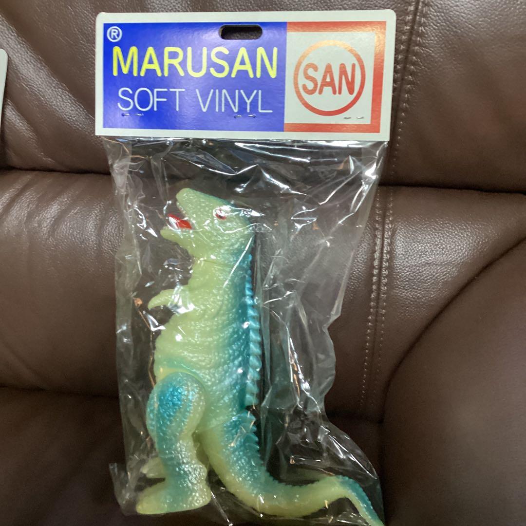 マルサン ゴジラ＆ミニラ＆黄色ガバラ&蓄光ゴロザウルス 4体セット値引