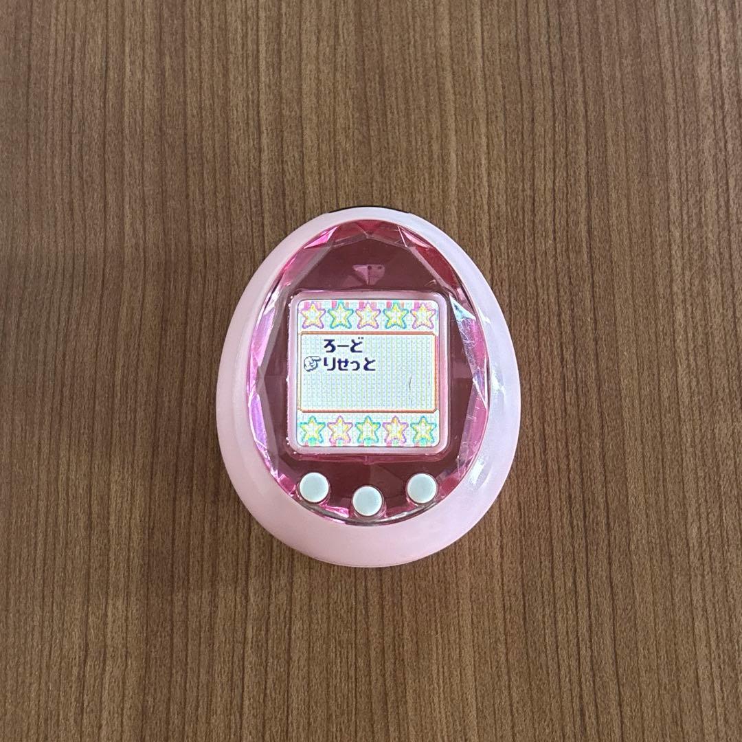 レア】Tamagotchi iD ピンク たまごっち たまとも育成ブック - メルカリ
