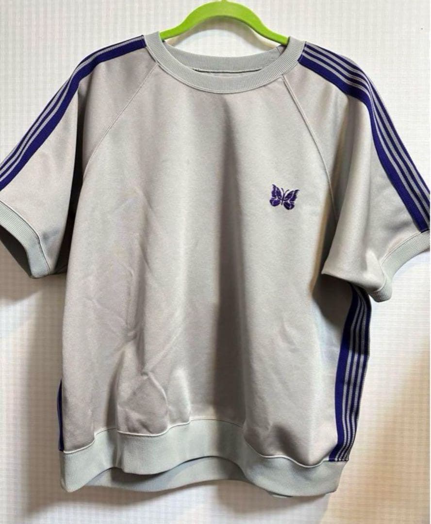 Needles シルバーグレー パープル サイドライン 蝶の刺繍 Tシャツ 紫L