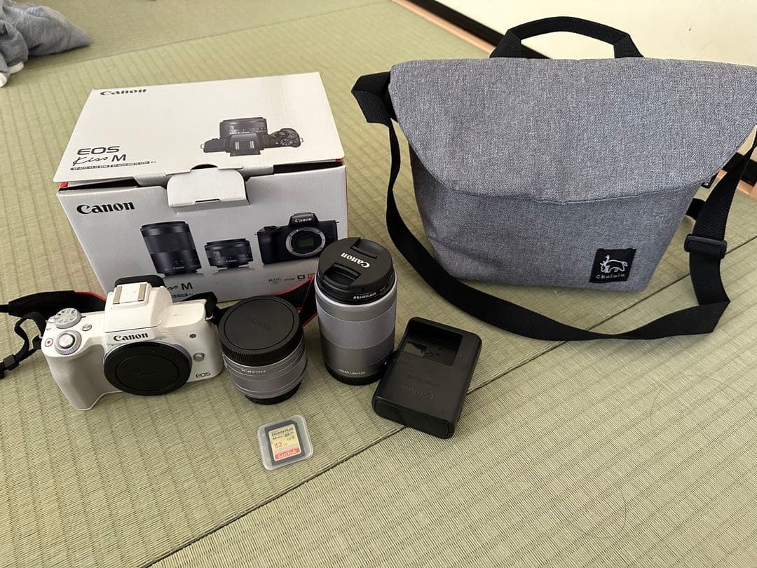 EOS Kiss M・ダブルズームキット・ブラック 新品未使用