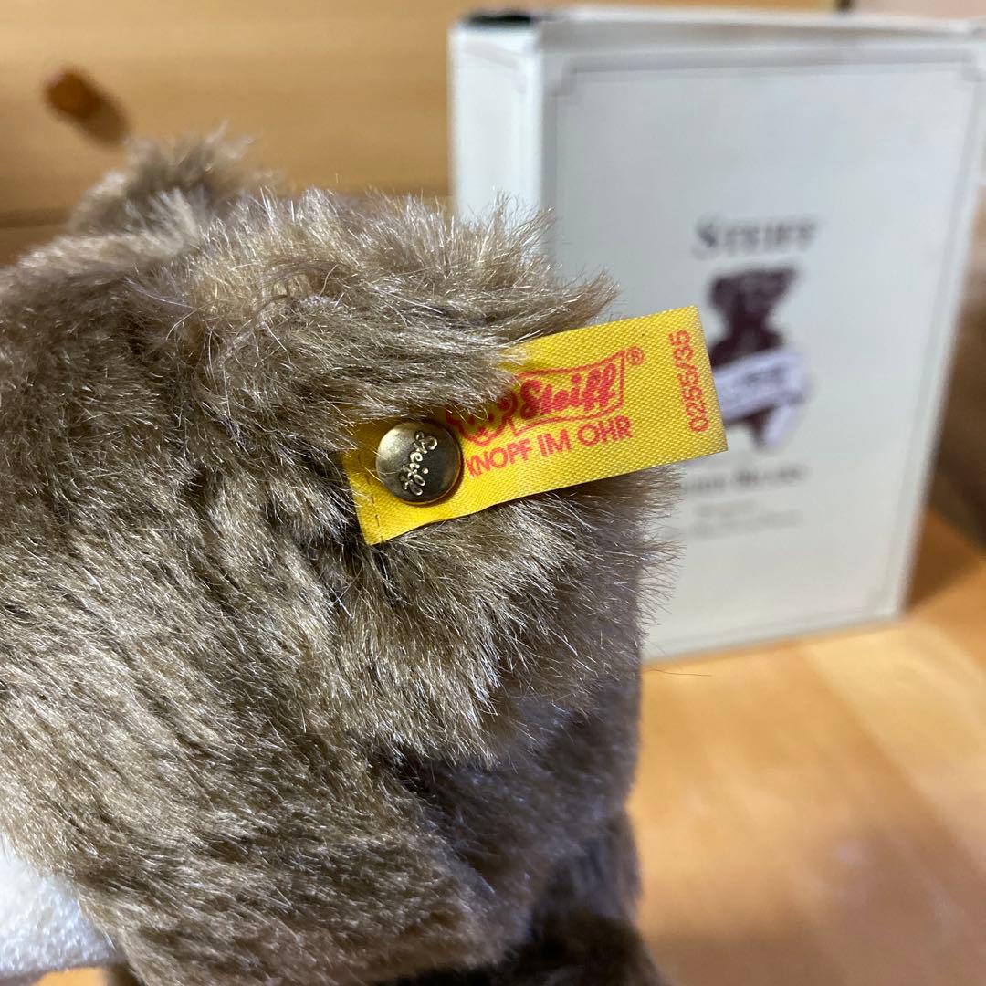 シュタイフ　ベリーマン・ベア