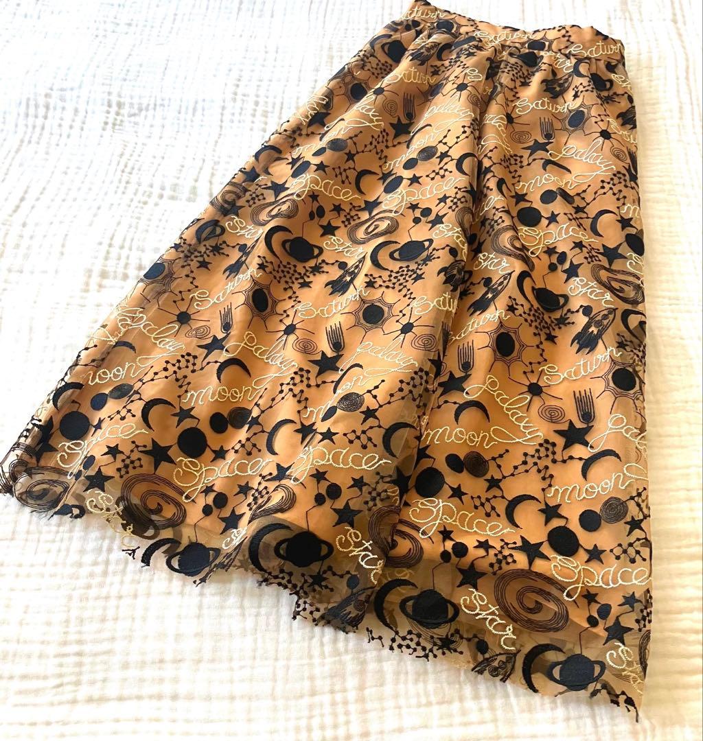 Diagram GRACE CONTINENTAL プラネット刺繍マキシスカート