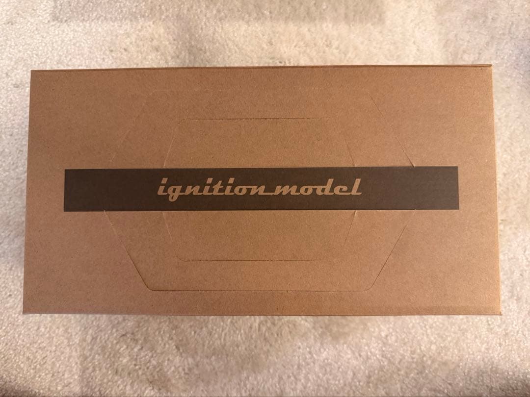 IG3818 1/18 レパード アルティマ V30 イグニッションモデル