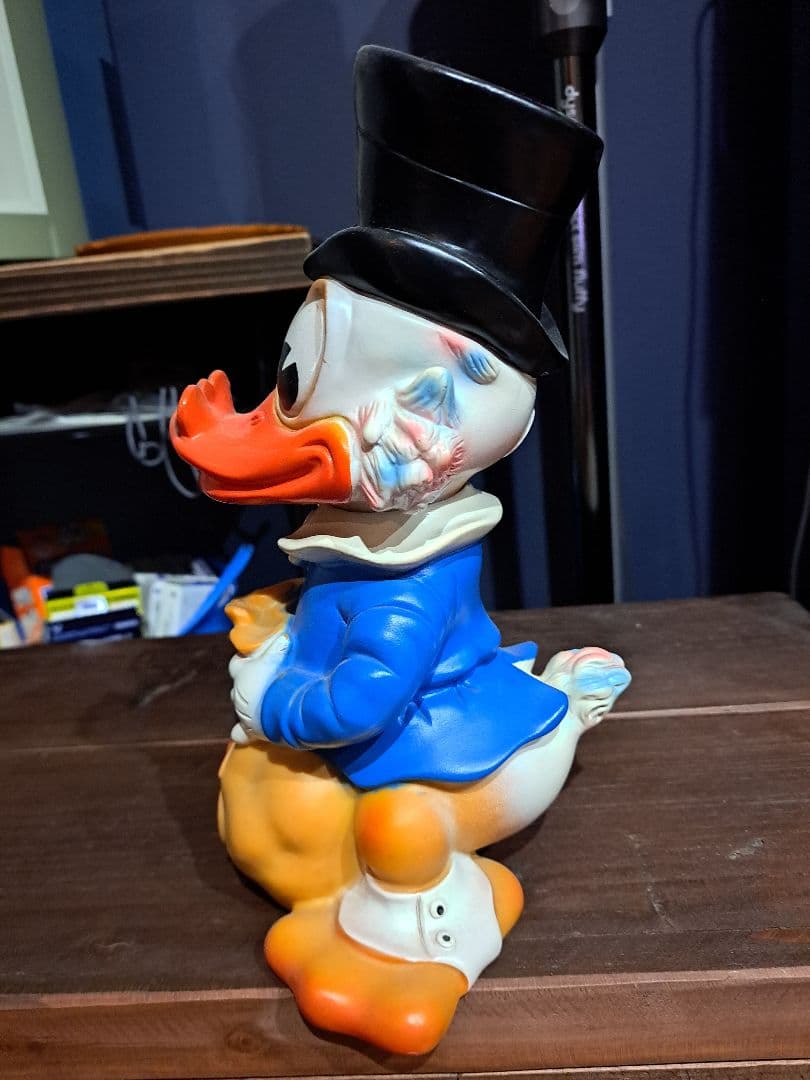 レドラプラスチック ドナルドダックとスクルージ ソフビ