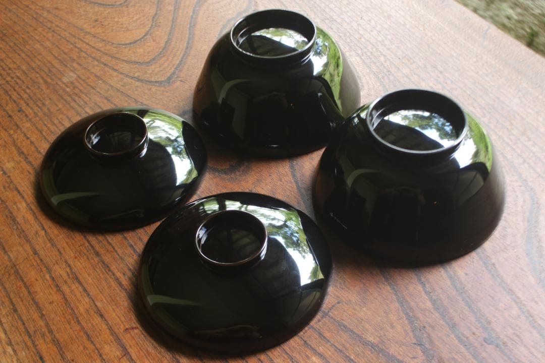 時代逸品！極上黒漆に風情ある秋虫蒔絵の映えるお椀2点（