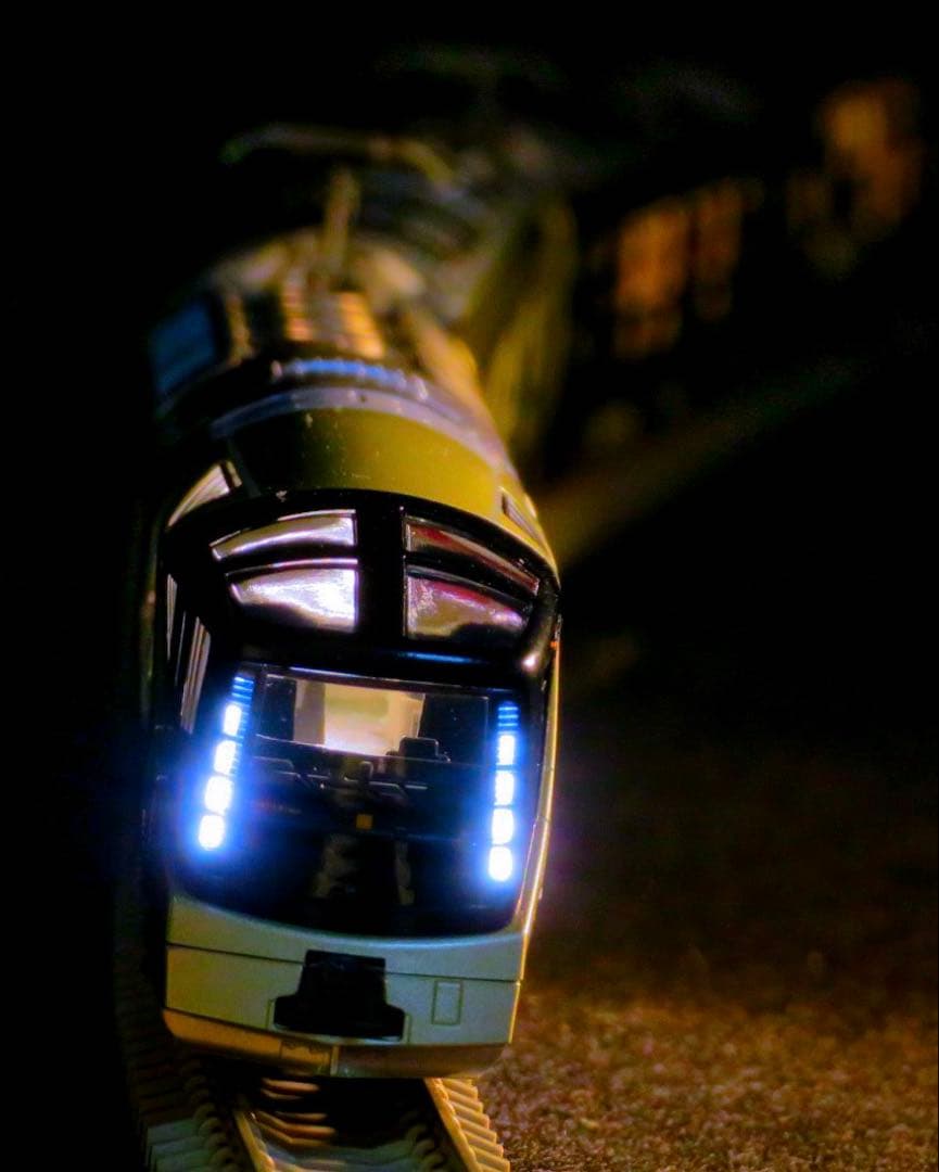 TOMIX E001形「TRAIN SUITE 四季島」【新品,未使用品】