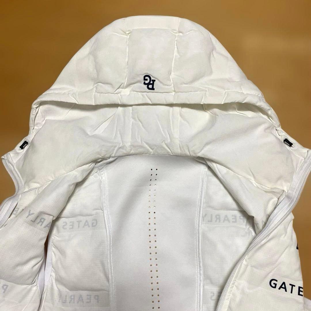 PEARLY GATES フード付き中綿ベスト ホワイト1