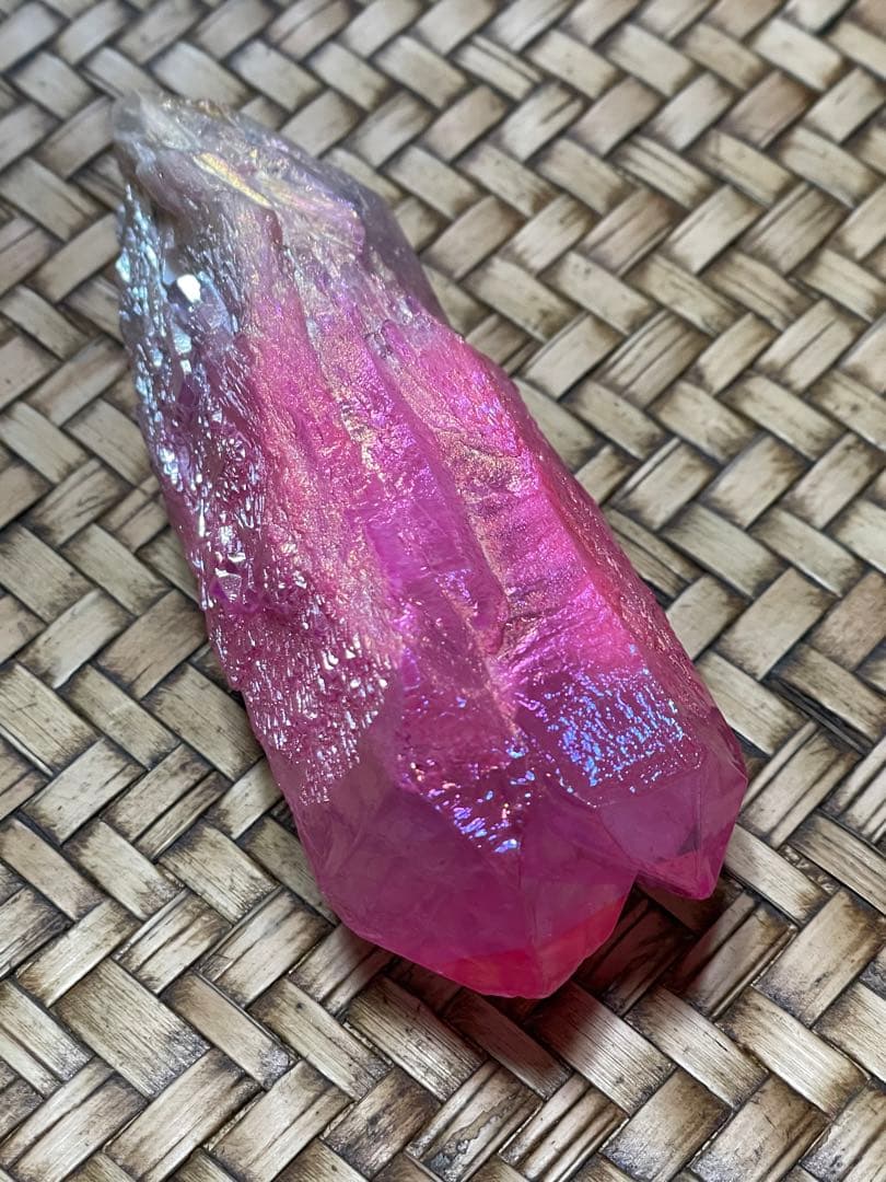 希少品 ツインマスタークリスタル オーラ加工パイナップルクォーツ