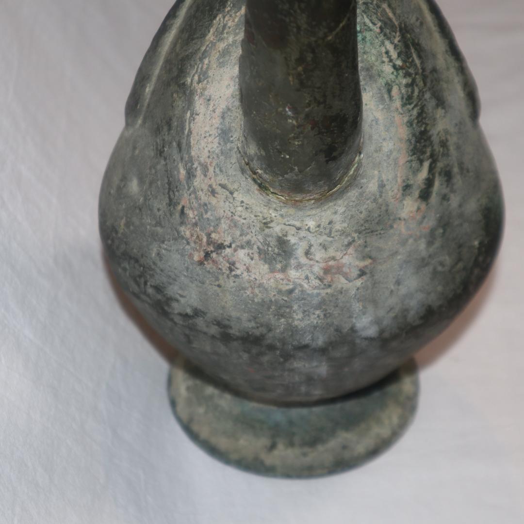 メソポタミアの青銅の水注