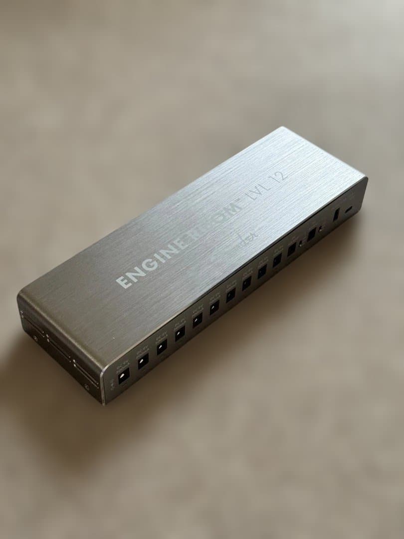 Fender ENGINE ROOM LVL 12 パワーサプライ