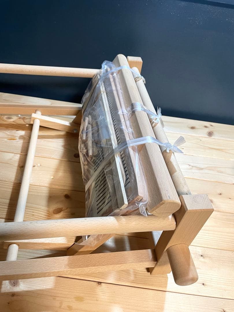 【新品】ミニ手織り機　フィンランディア　北欧風小型卓上ミニ手織機