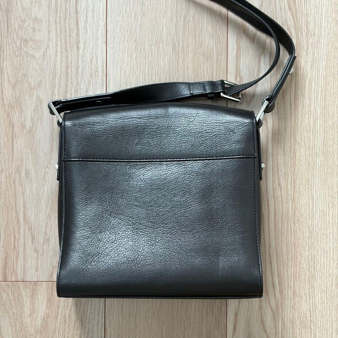 DIESEL レザーショルダーバッグ