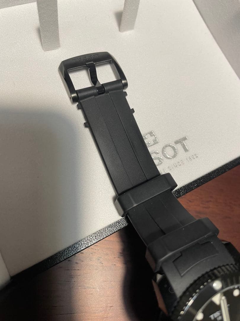 TISSOT シースター 1000 POWERMATIC 80