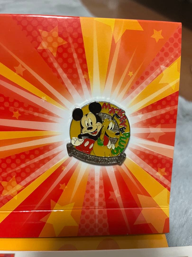 ディズニーJCB ピンバッジセット - メルカリ