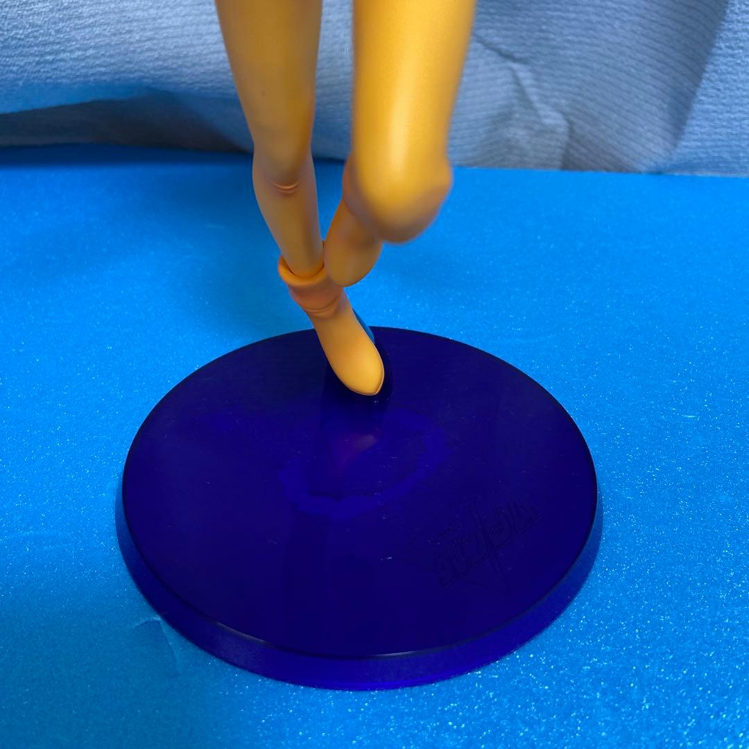 Vガンダム　カテジナ・ルース　フィギュア