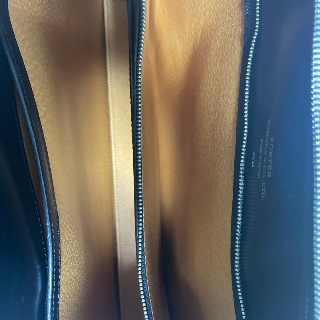 吉田鞄　ブリーフケース　ブラックレザー