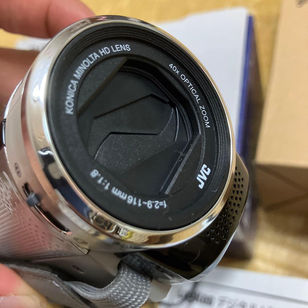 井*美様 JVC Everio GZ-E780-S ビデオカメラ 本体　おまけ付