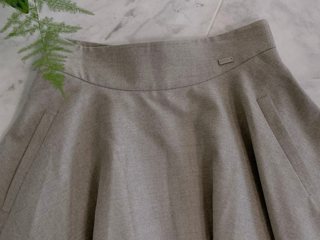 ’２１近年★美品★FOXEY/フォクシーオークツリー スカート ベージュ 40