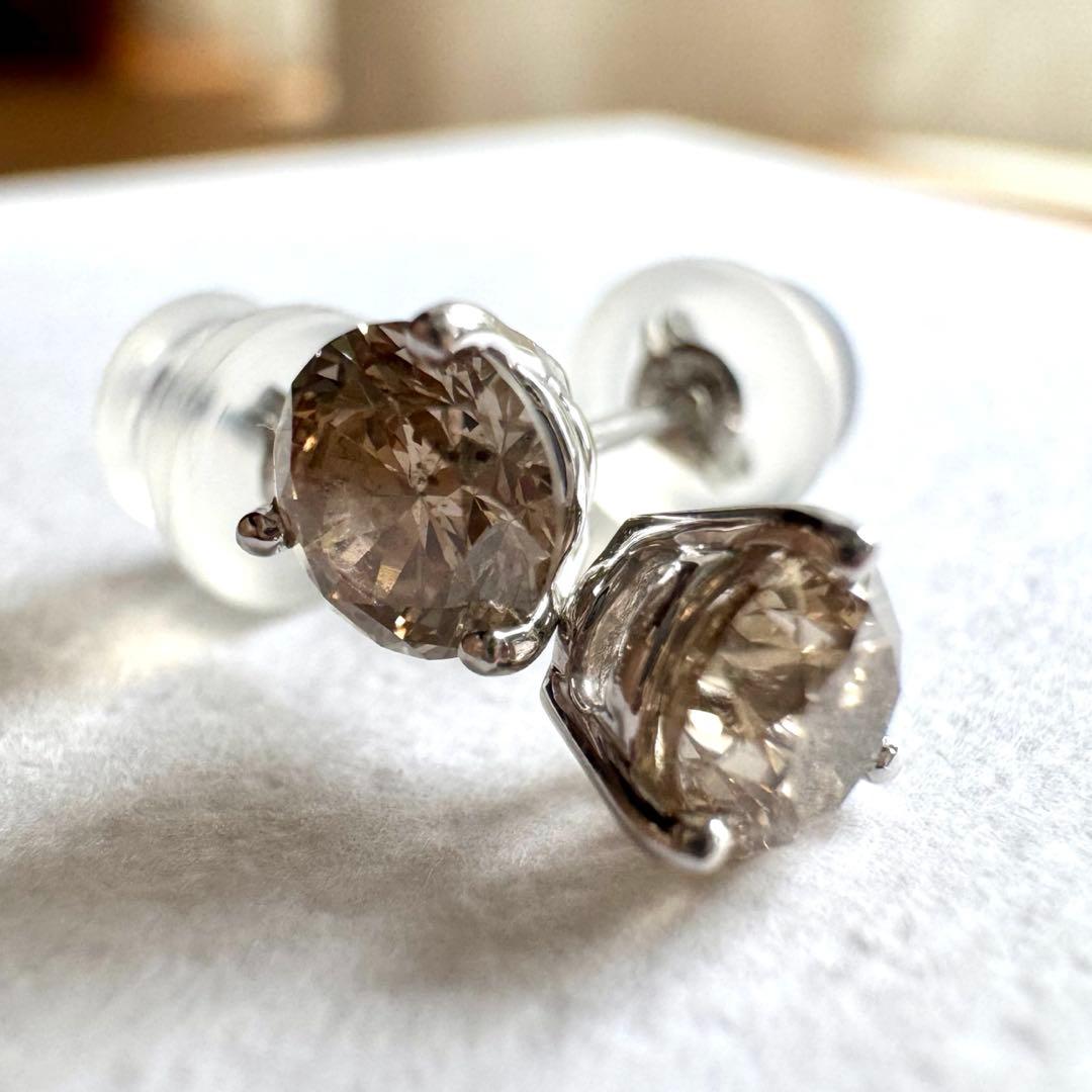 最終価格‼️ GSTV プラチナ　ブラウンダイヤモンド 0.8ct 3本爪 ピアス