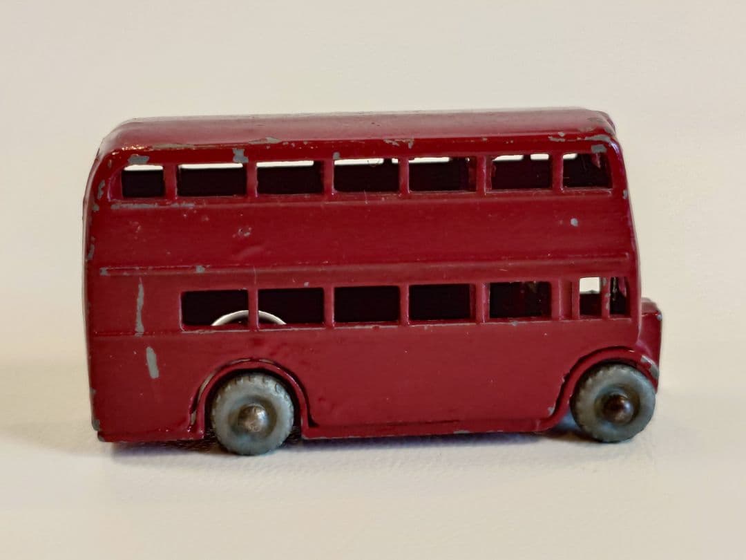 ミニカー MATCHBOX No.5 a LONDON BUS 1st