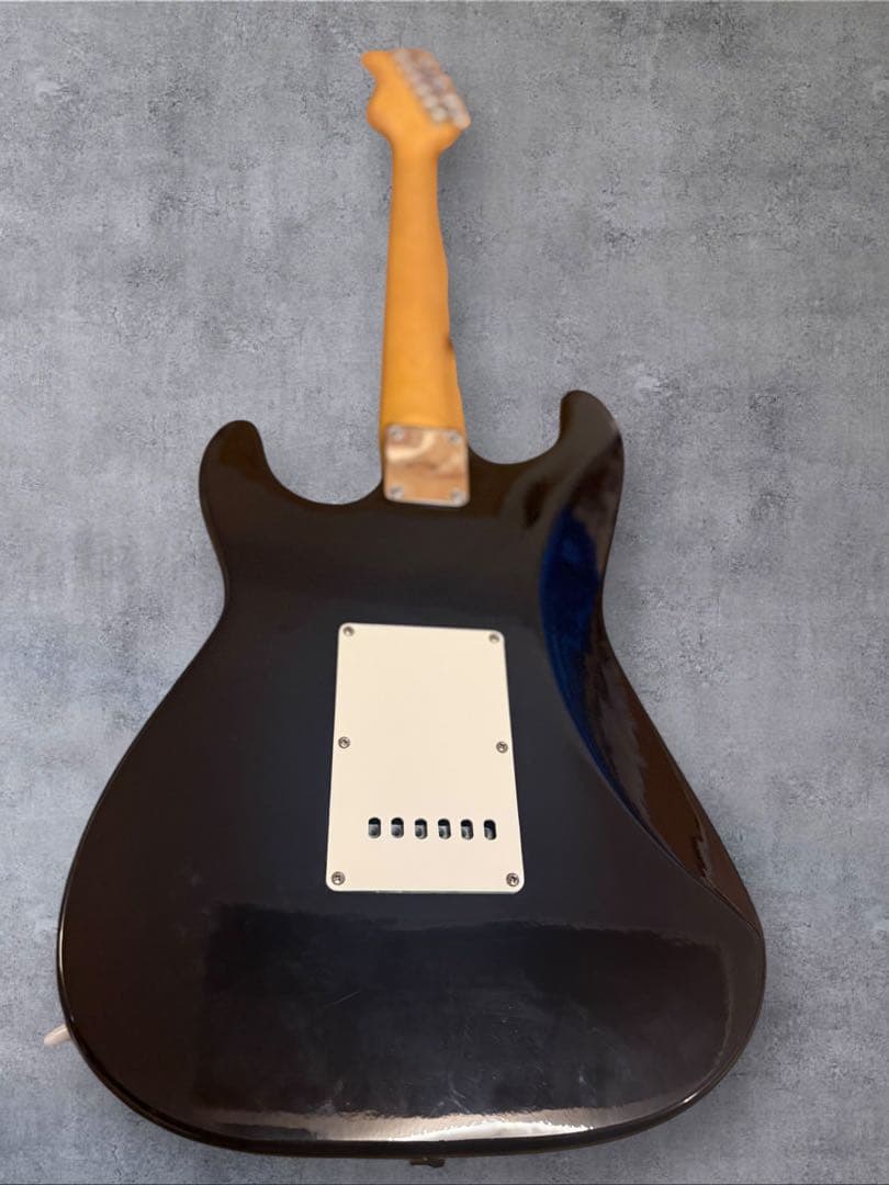 ギター Squier Stratocaster Piggy HU-8300 tuner