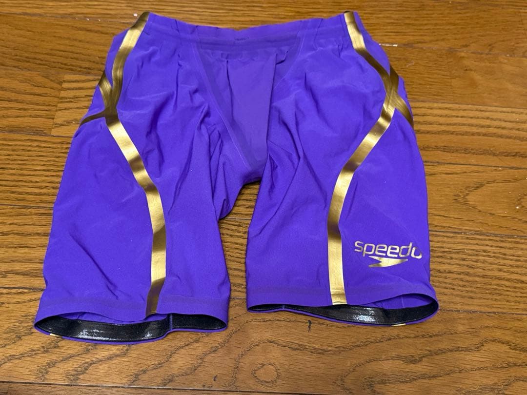 スピード　高速水着　競泳水着　ファーストスキン　レーザーレーサー　M スピードSPEEDO LZR RACER レーザーレーサータグなし未使用
