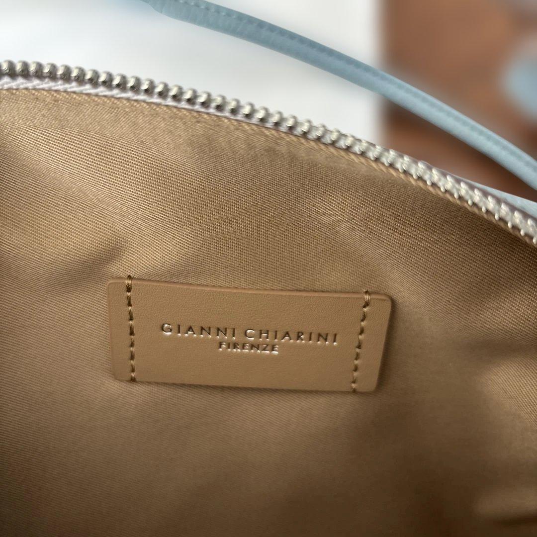 ジャンニキアリーニ　ALIFA バッグ　ショルダー　ブルー