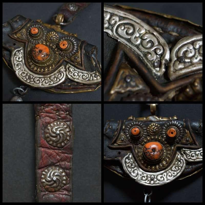 オールドチベット 革製ポーチ財布 古い天然珊瑚象嵌 銀製浮彫り唐草紋