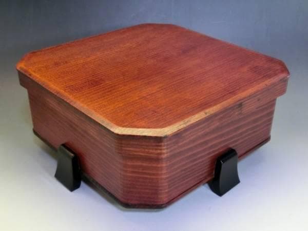 菓子器■漆器 足付き 松甫堂漆？ 御菓子器 菓子鉢 四つ足 蓋物 時代物 骨董■