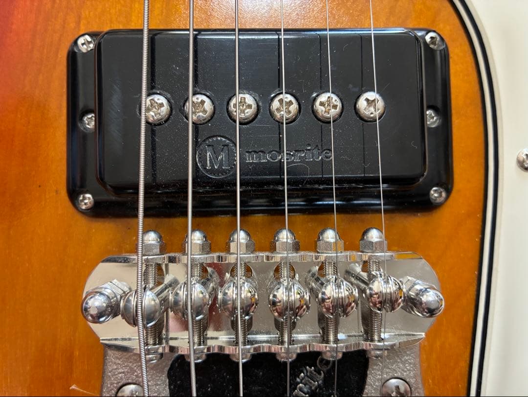 □モズライトギター Mosrite of California 演奏動画あり！