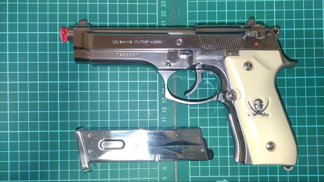 枯*花様 東京マルイガスブローバック M92F クロームステンレスモデルセット