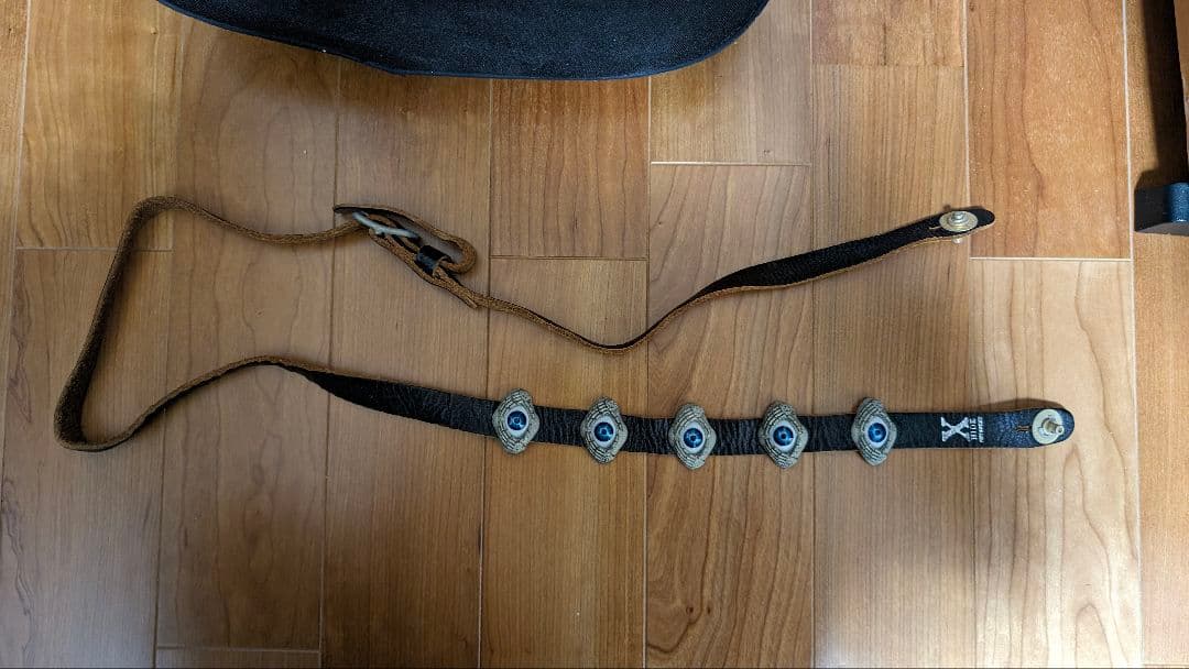 FERNANDES MG-80X モッキンバード ＆ 目玉ストラップ