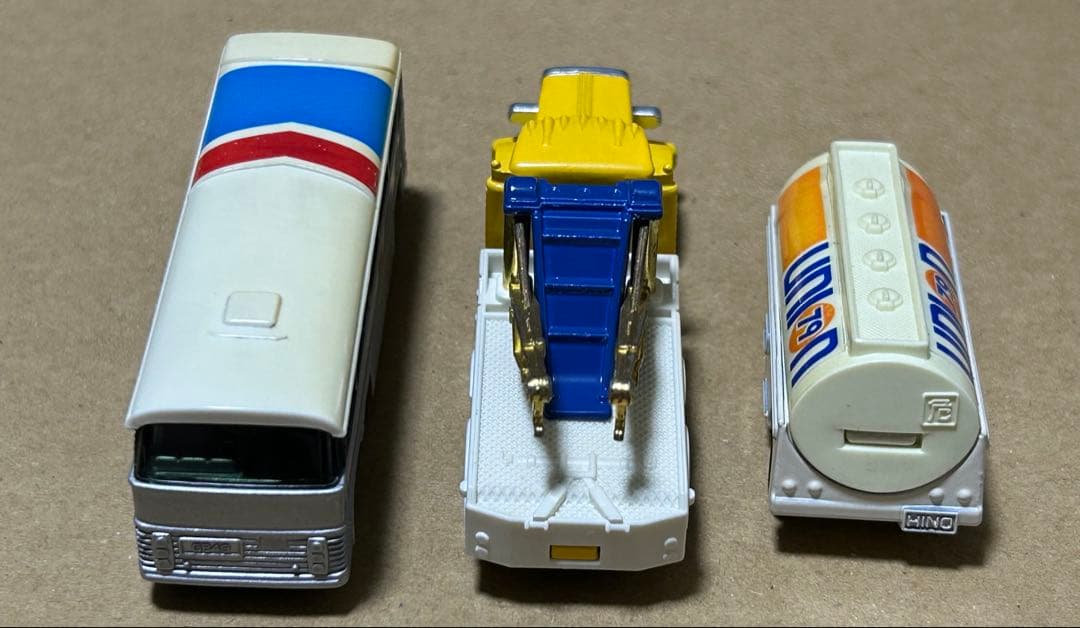 トミカ ギフトセット アメリカンハイウェイセット スペアタンク付