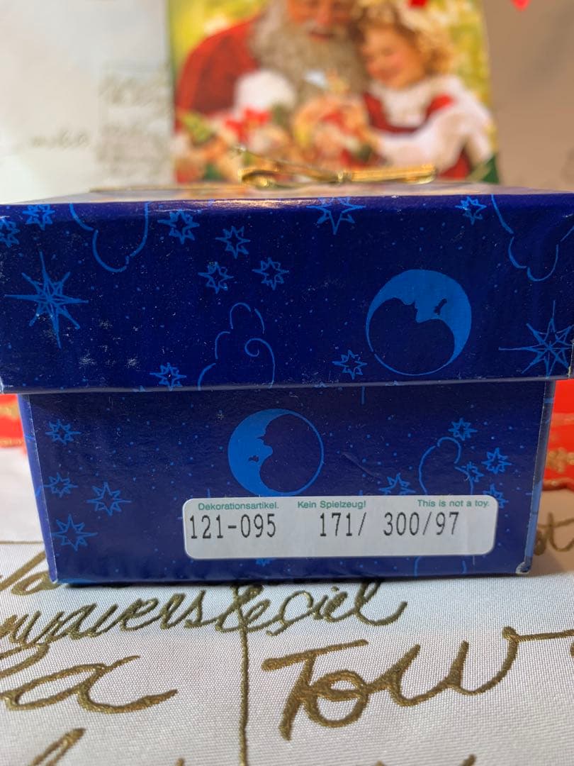 ドイツ製 木製人形 ケーテウォルファルト社の限定クリスマスベル持つ