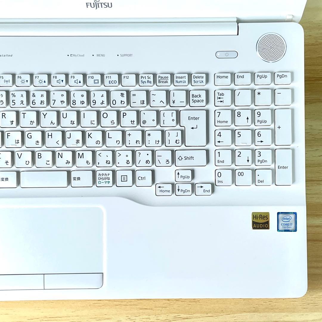 富士通 LIFEBOOK AH/Corei7/16GB/SSD512GB/BR