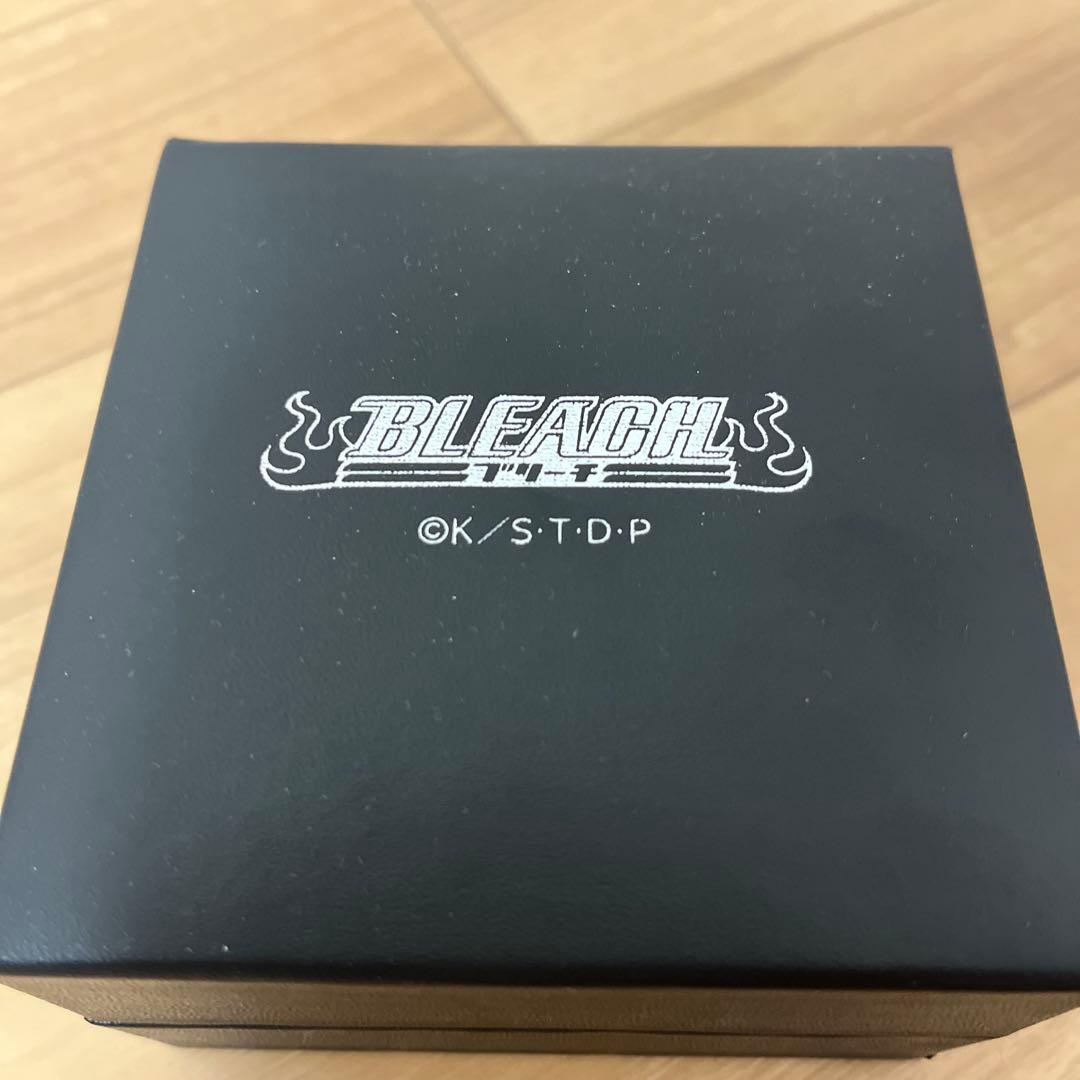 BLEACHコラボ ブラックラバーベルト時計