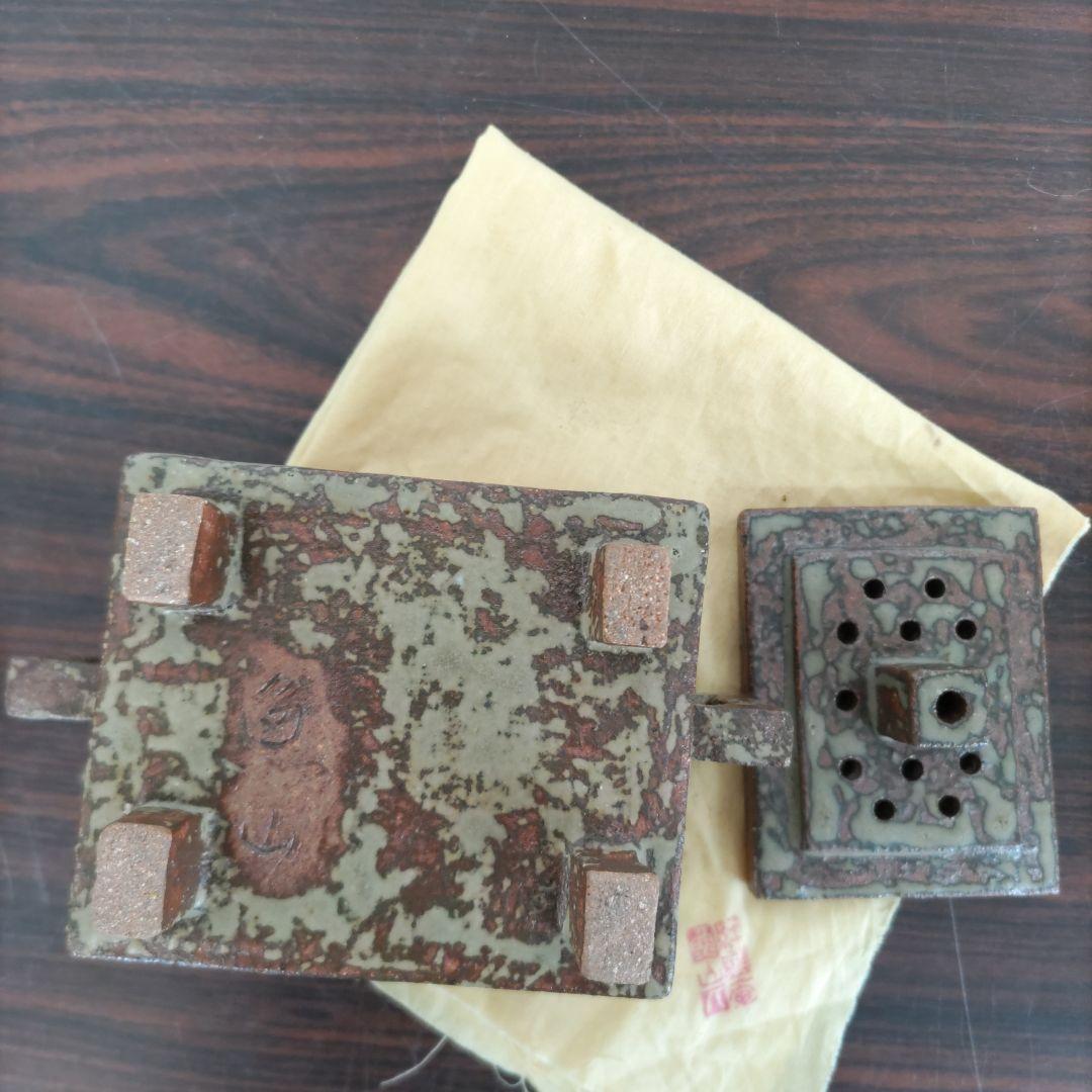 灰釉香炉　魚山　D133