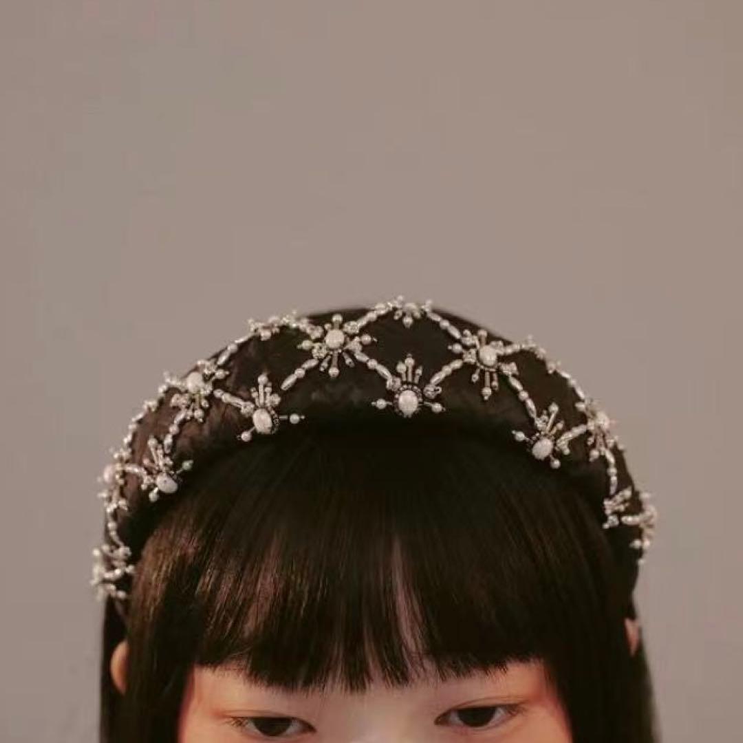 tanakadaisuke タナカダイスケ ビーズ刺繍カチューシャ