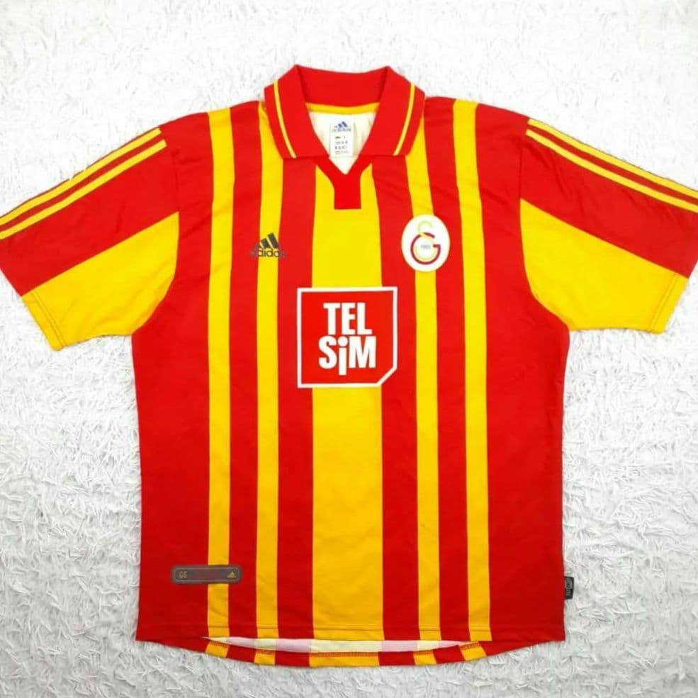美品◎adidas アディダス 応援用ユニフォーム ガラタサライ 万国旗タグ 美品◎adidas アディダス 応援用ユニフォーム ガラタサライ 万国旗タグ
