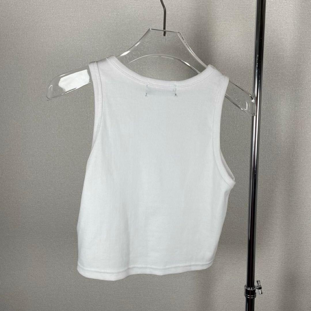 SURGERY サージュリー メタルクローバーロゴ クロップド ノースリーブ