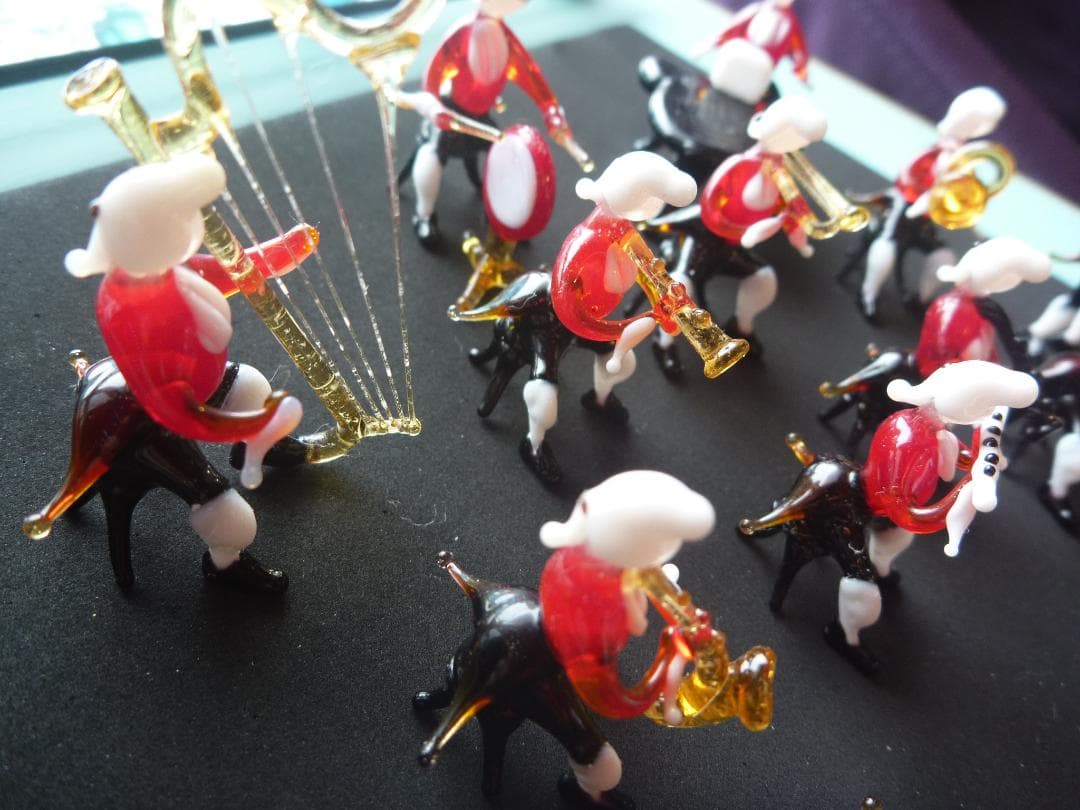 美品！ガラス細工 オーケストラ13体＋おまけブルーオーケストラ6体＋