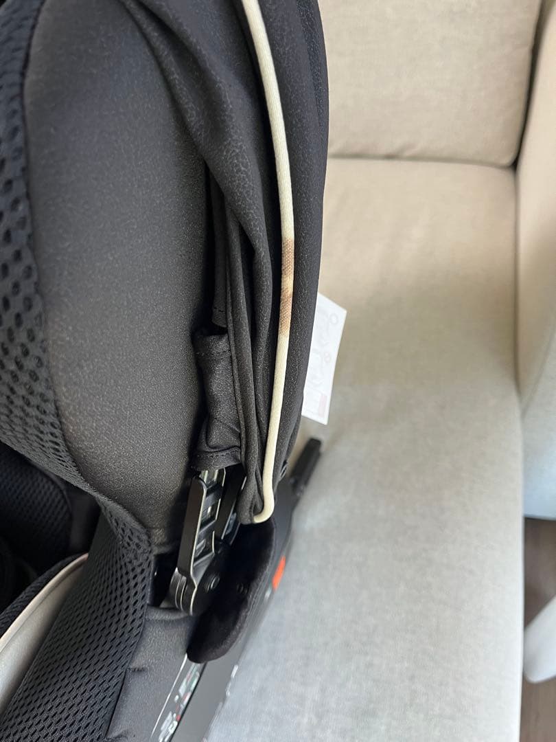 AILEBEBE チャイルドシート ブラック　エールベベ・クルット5i グランス