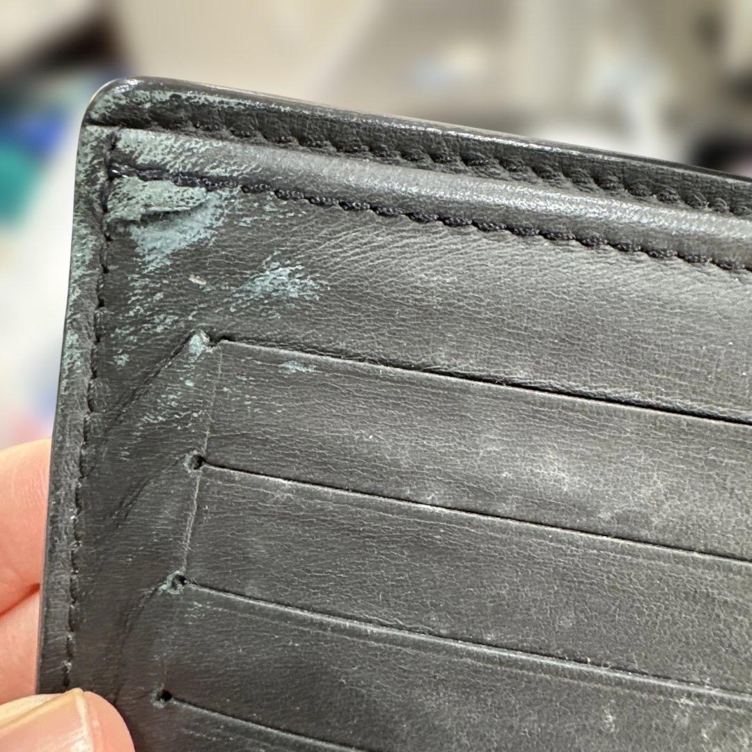 ルイヴィトン　財布　LV