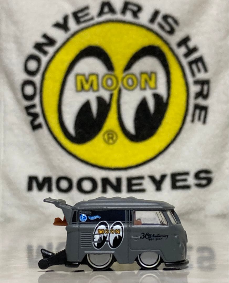 ホットウィール　カスタム’77ダッジバン　クールコンビ　[カスタム品]　タオル